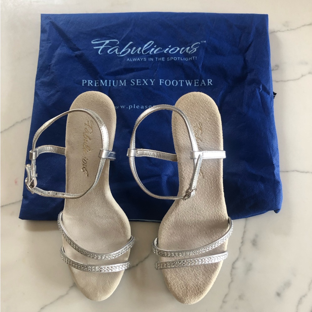 Fabulicious heels size 6 silver trim, clear heel @2.5”worn once